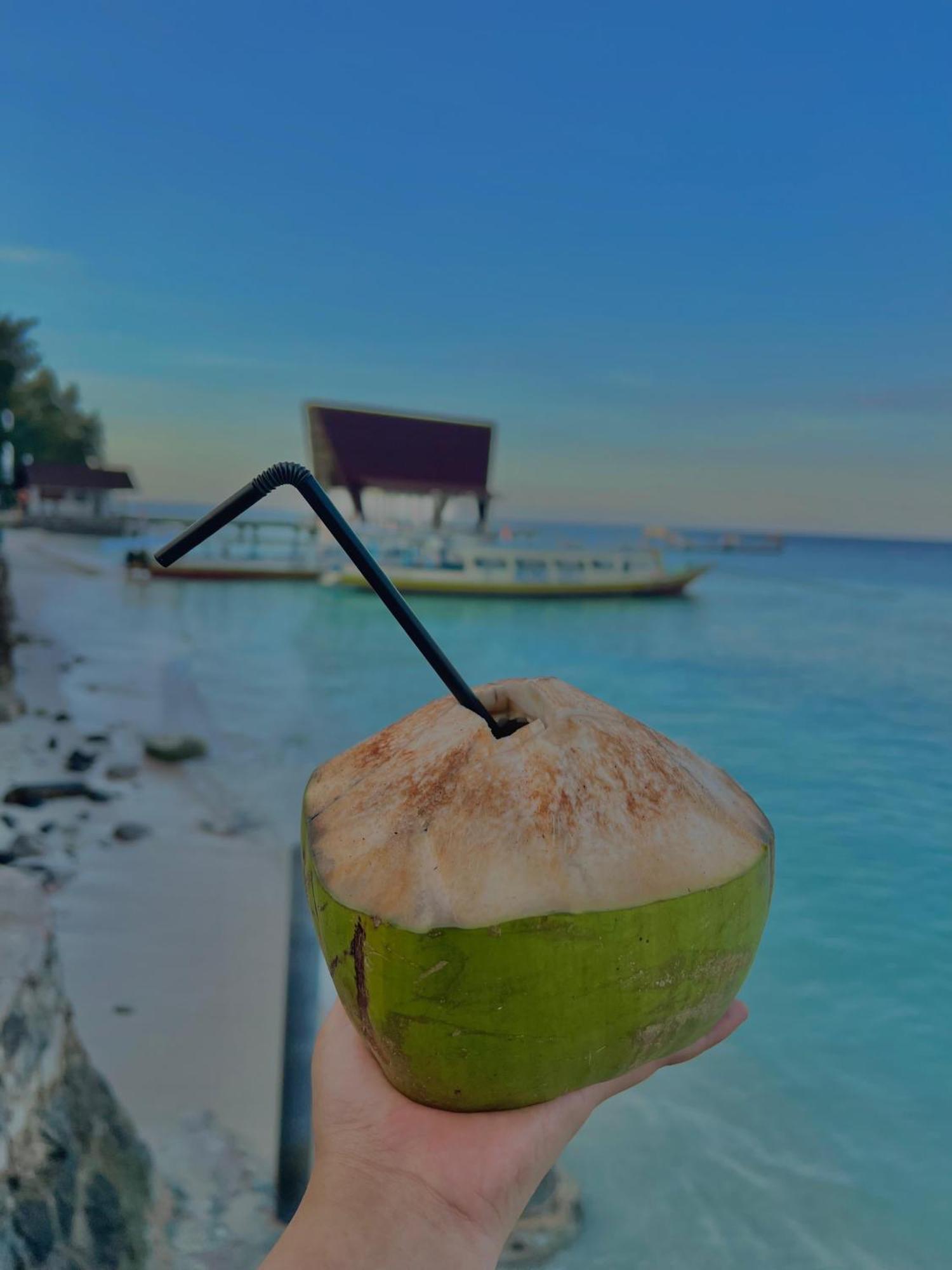 Bronze Bungalows Gili Meno Luaran gambar
