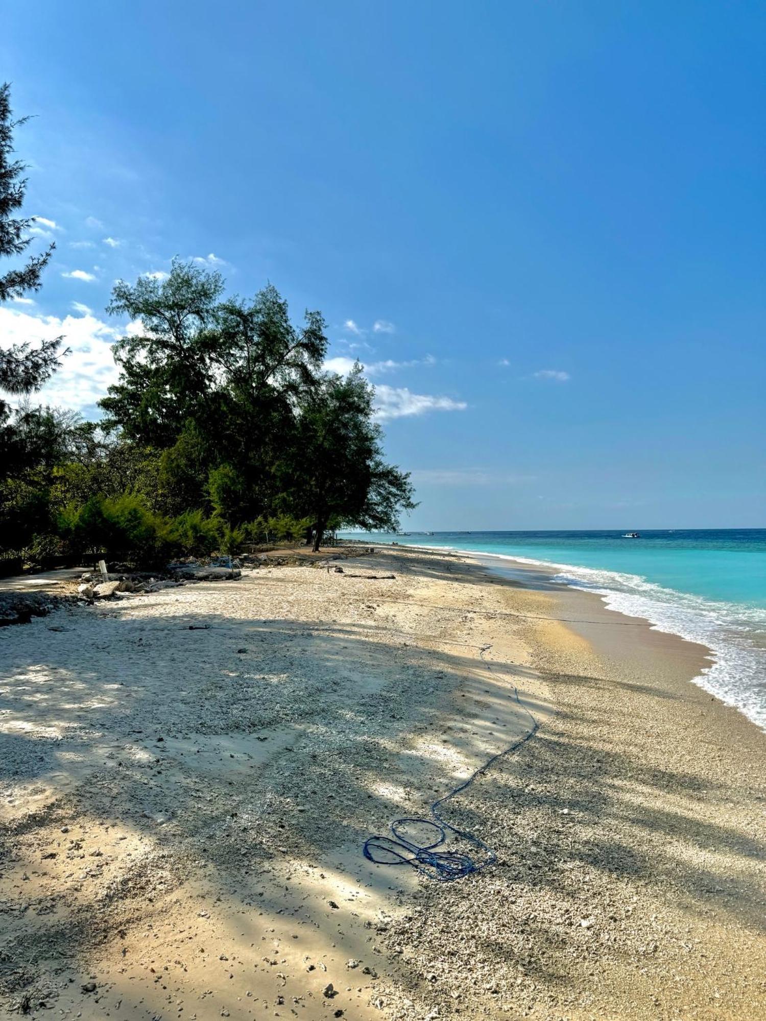 Bronze Bungalows Gili Meno Luaran gambar