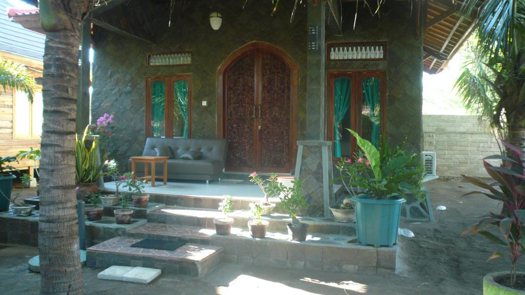 Bronze Bungalows Gili Meno Luaran gambar