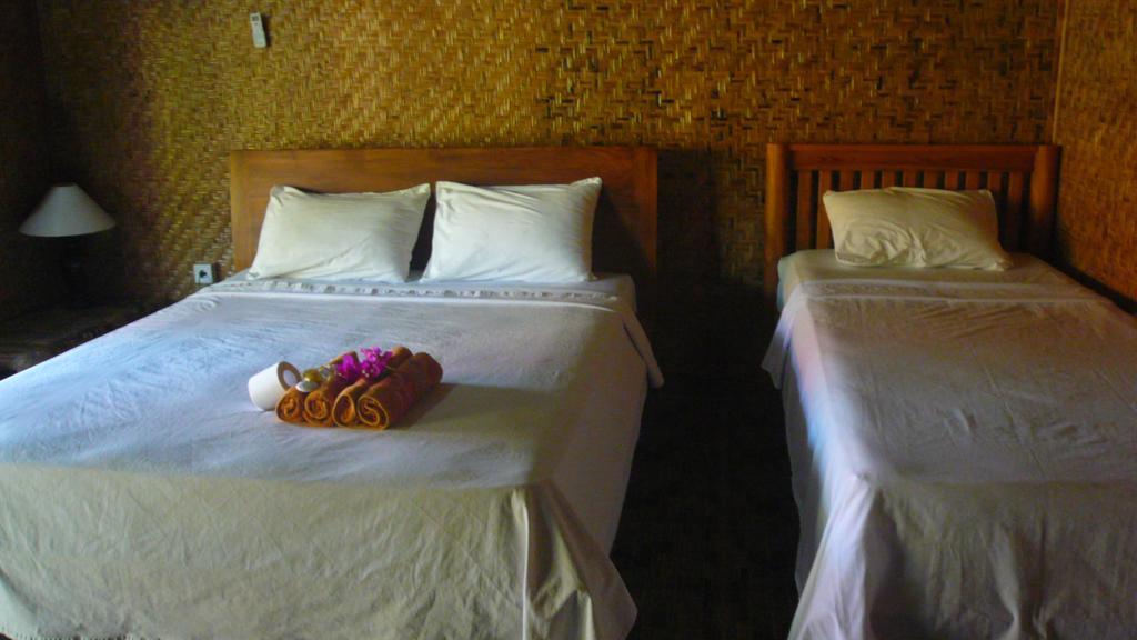 Bronze Bungalows Gili Meno Luaran gambar